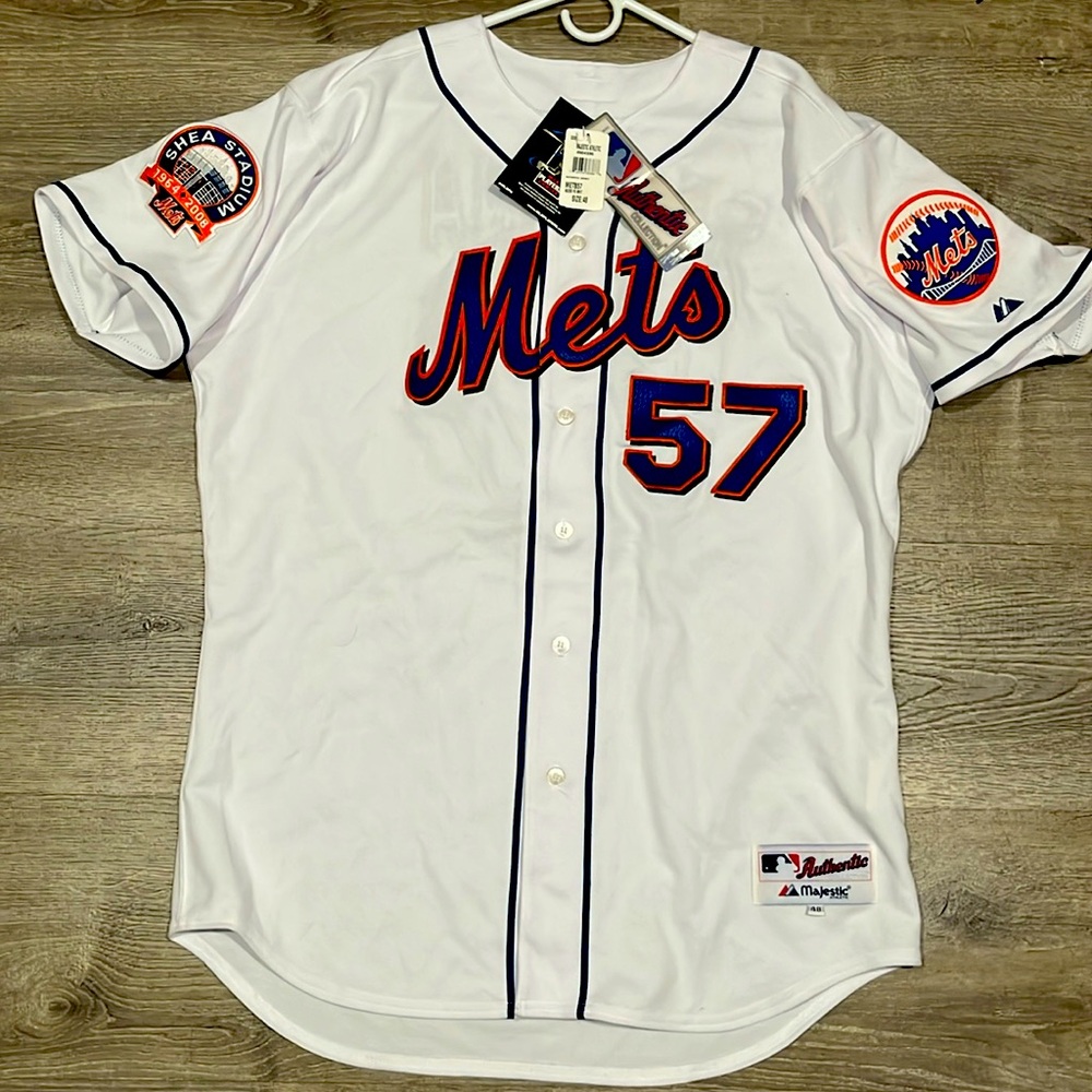 Official MLB NY Mets Jersey. Shea Stadium 1964-2008 Santana